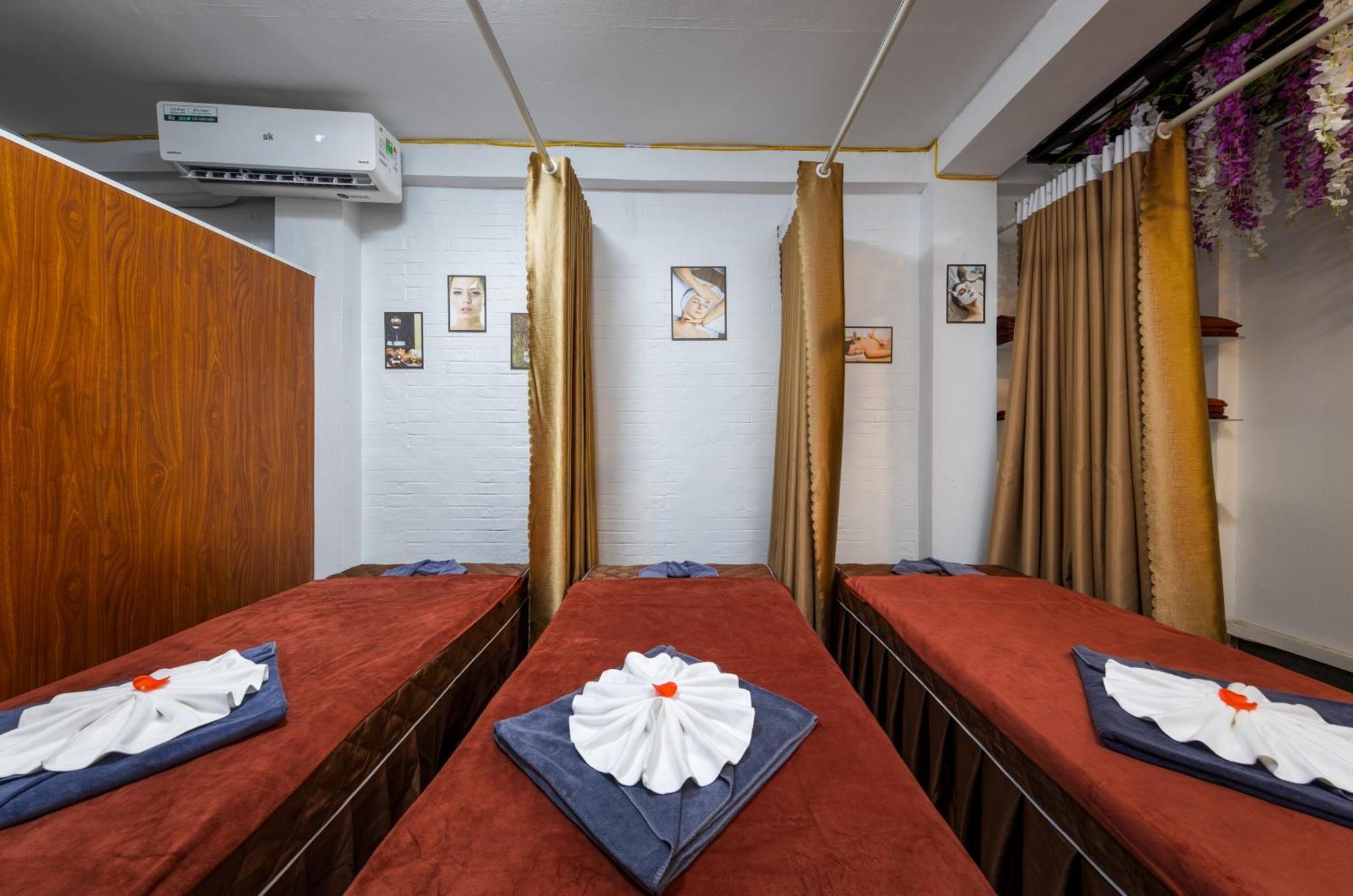 Hanoi Center View Hotel And Spa Zewnętrze zdjęcie