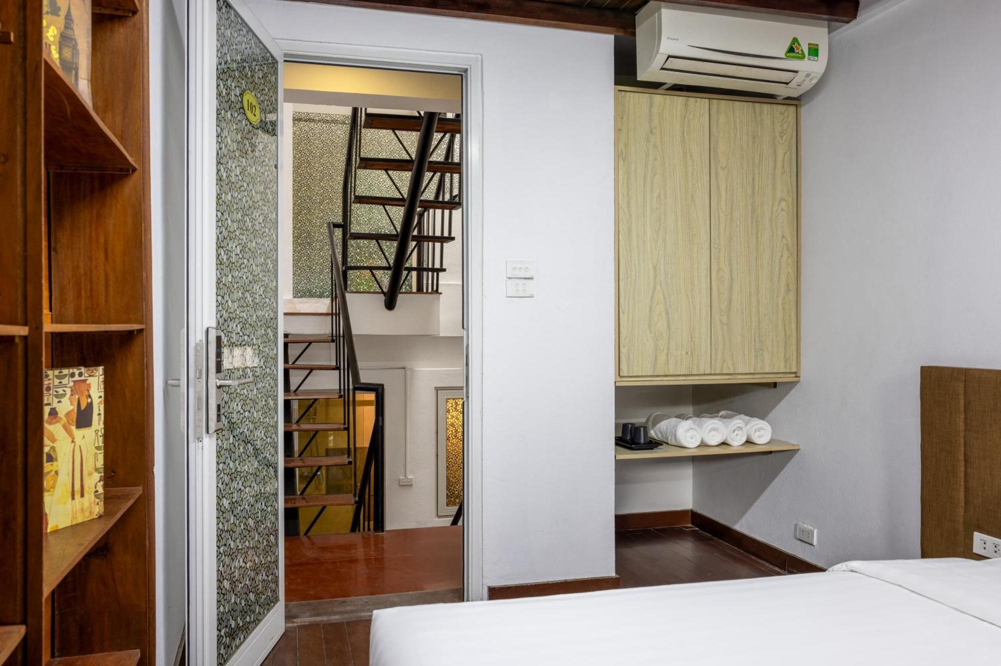 Hanoi Center View Hotel And Spa Zewnętrze zdjęcie